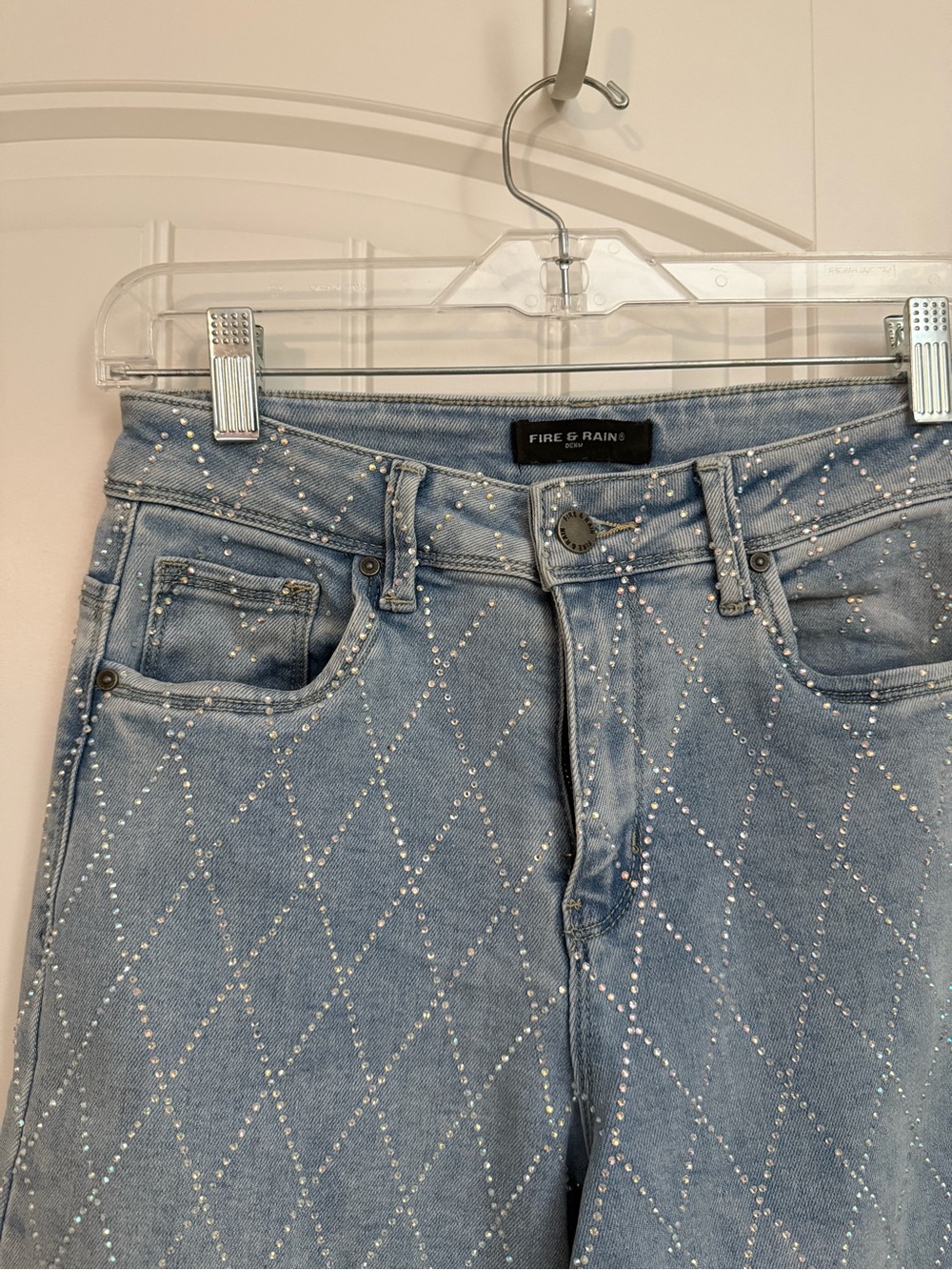Fire & Rain Light Blue Quilted Wide-Leg Jeans - Women - Picture 3 of 6
